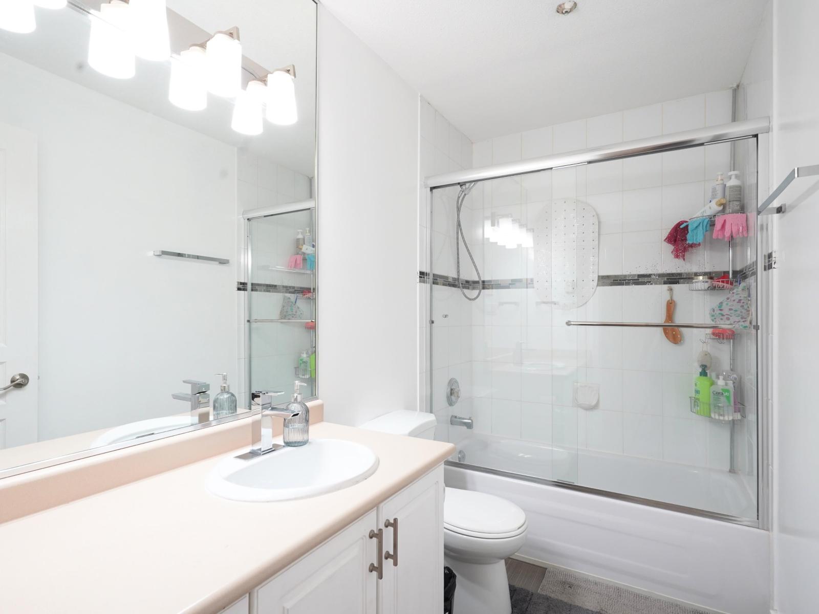 115 8139 121 A Street, Surrey, British Columbia  V3W 0Z2 - Photo 5 - R3149743