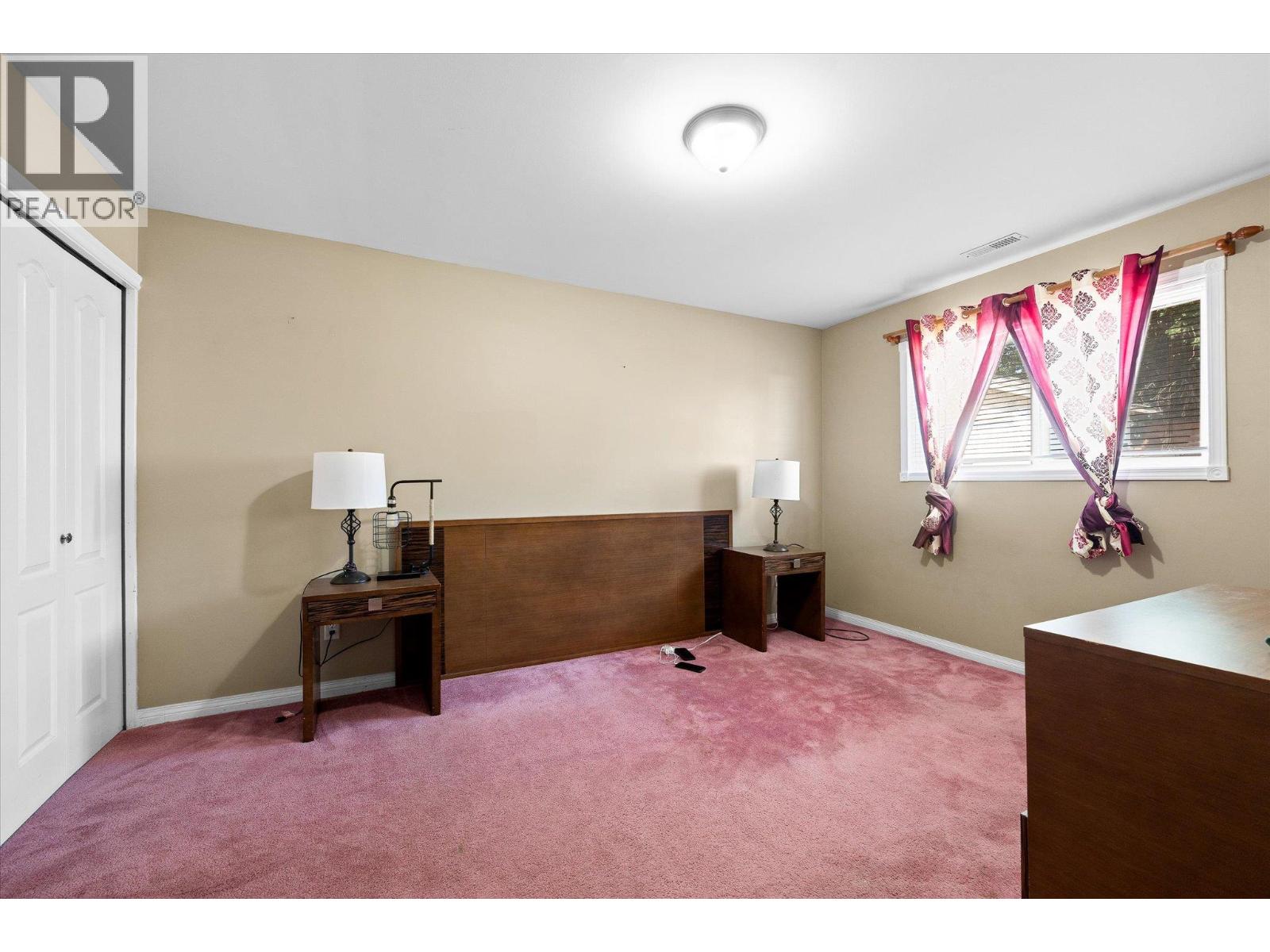 693 Mayfair Court, Kelowna, British Columbia  V1X 7H7 - Photo 35 - 10394265