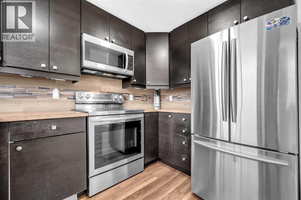 54 Templegreen Road NE, Calgary, Alberta  T1Y 4Y8 - Photo 9 - A2329713