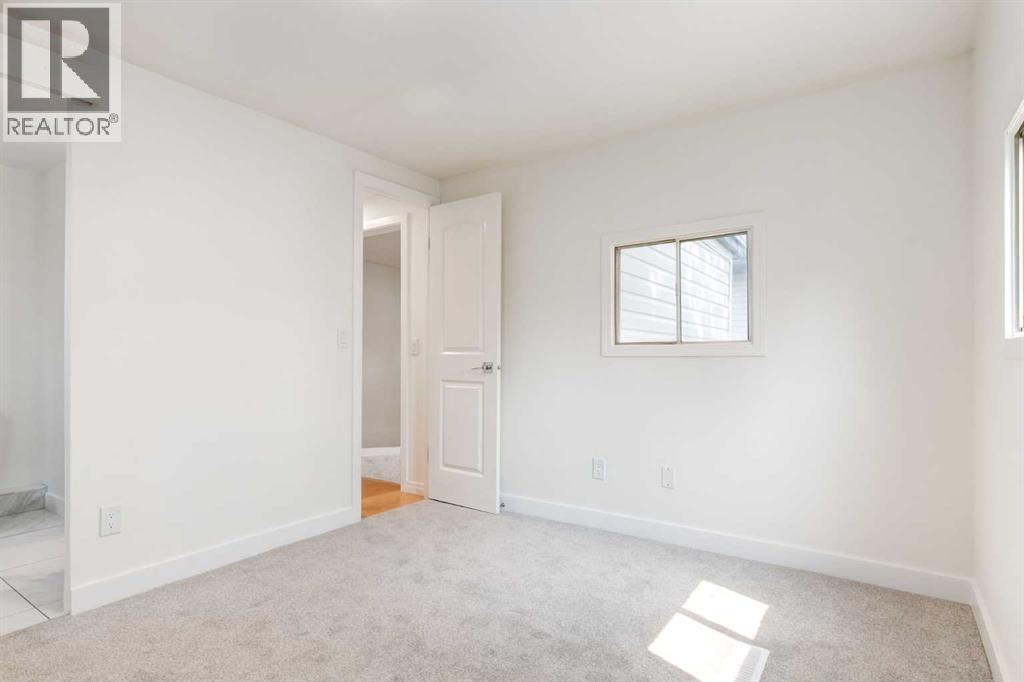 3223 83 Street, Calgary, Alberta  T3B 5N7 - Photo 16 - A2332570