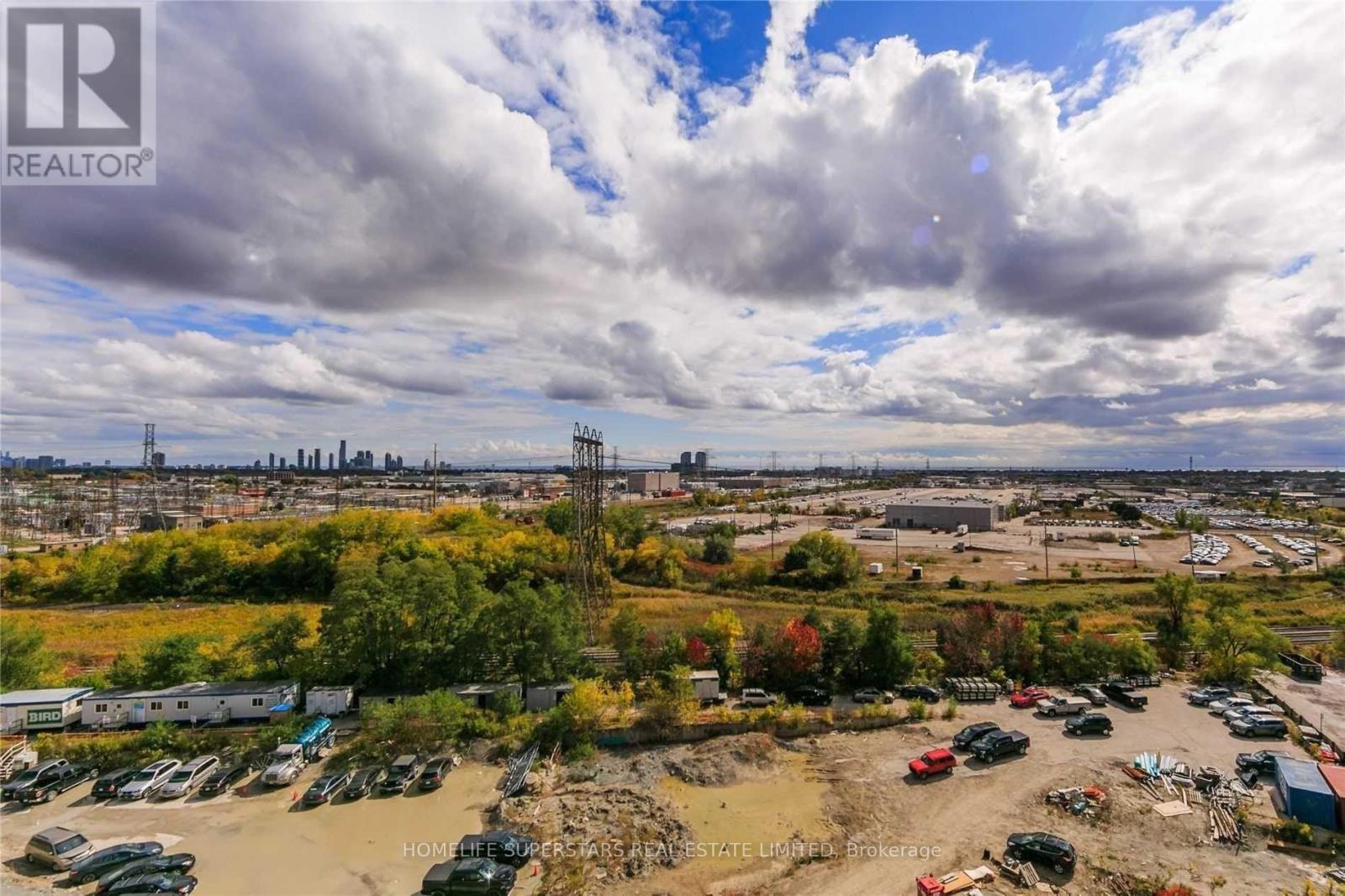 809 - 20 Thomas Riley Road W, Toronto, Ontario  M9B 0C3 - Photo 2 - W13642982