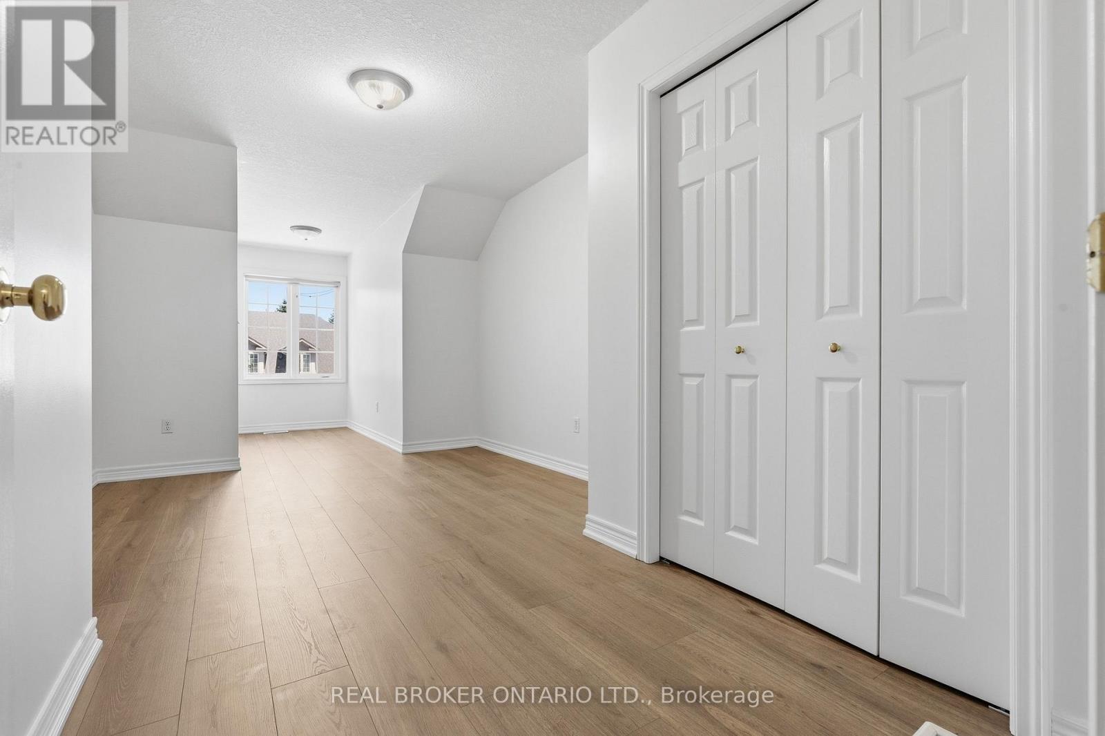 91 Lynch Circle E, Guelph, Ontario  N1L 1R6 - Photo 10 - X13642986