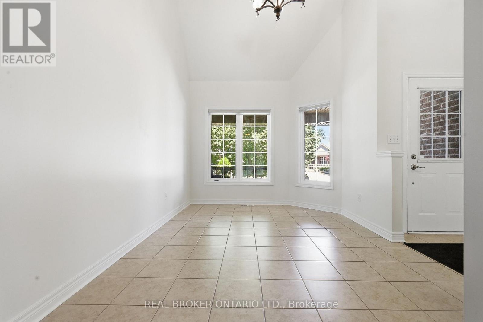91 Lynch Circle E, Guelph, Ontario  N1L 1R6 - Photo 24 - X13642986