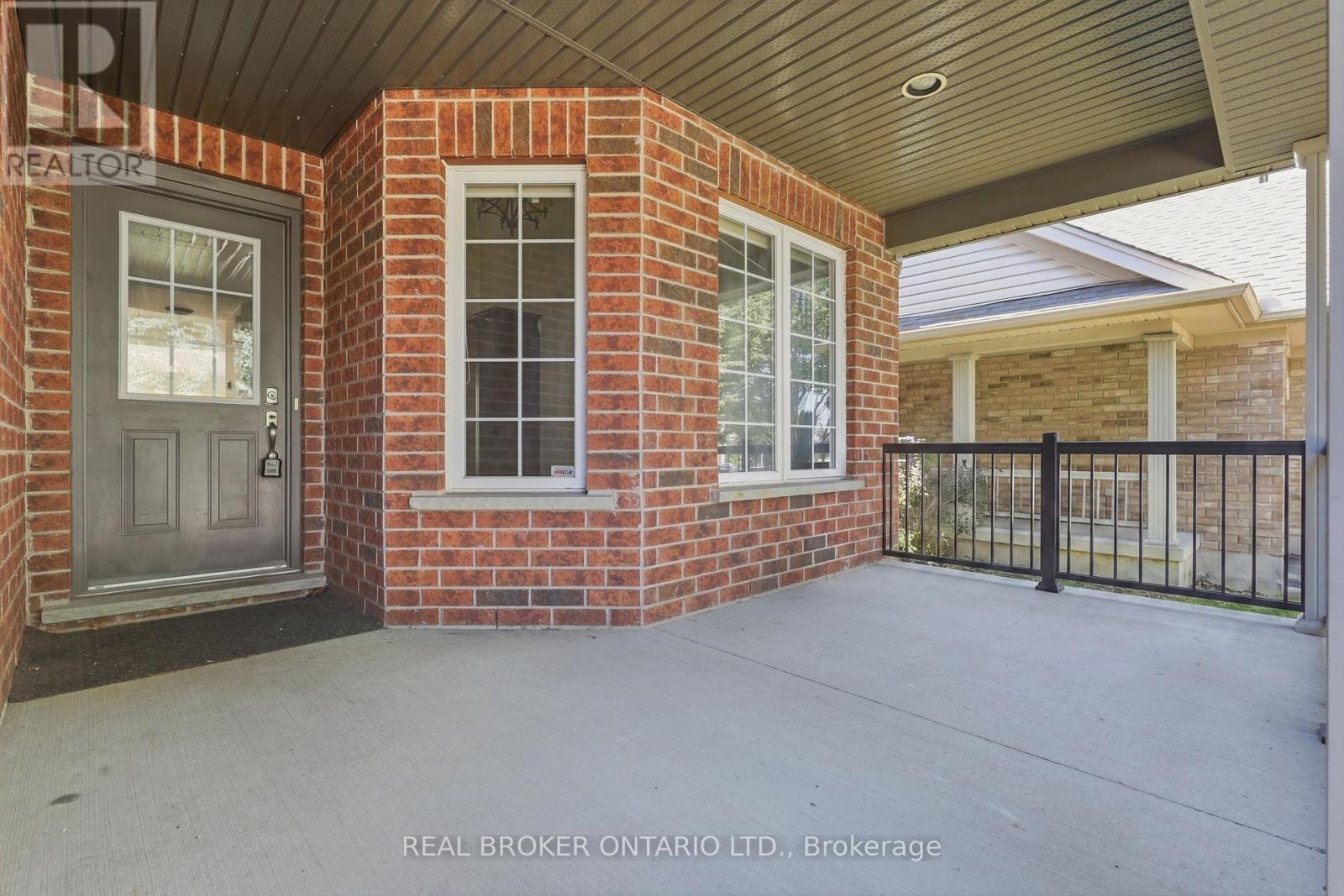 91 Lynch Circle E, Guelph, Ontario  N1L 1R6 - Photo 3 - X13642986