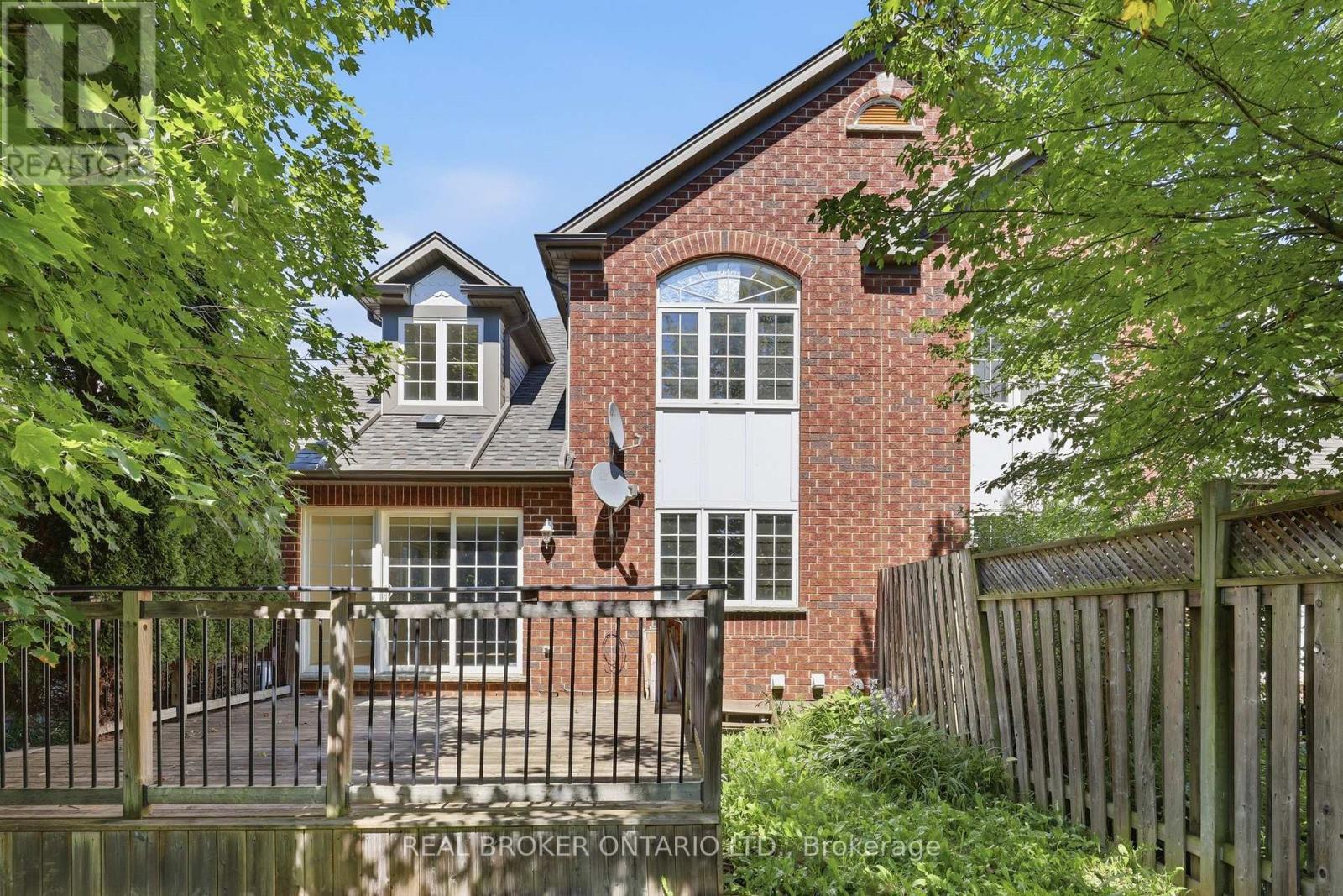 91 Lynch Circle E, Guelph, Ontario  N1L 1R6 - Photo 30 - X13642986