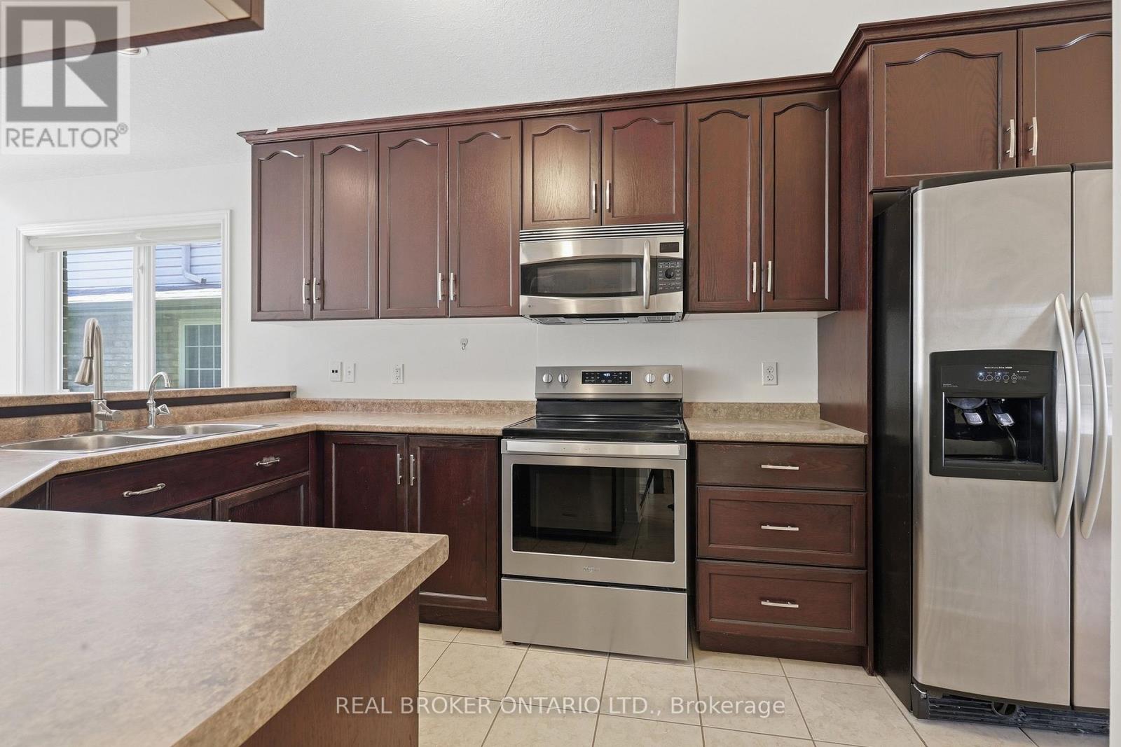 91 Lynch Circle E, Guelph, Ontario  N1L 1R6 - Photo 8 - X13642986