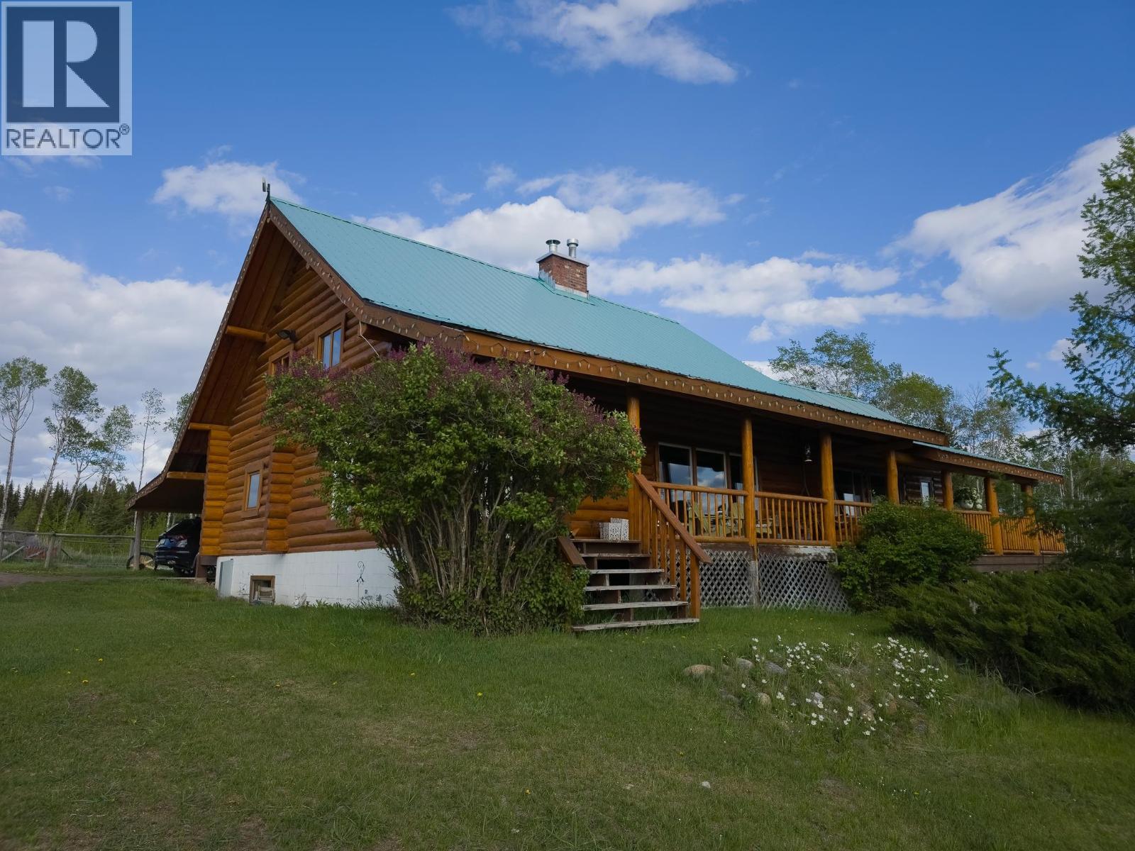 3711 WHITEHORSE LAKE ROAD, Lac La Hache, British Columbia