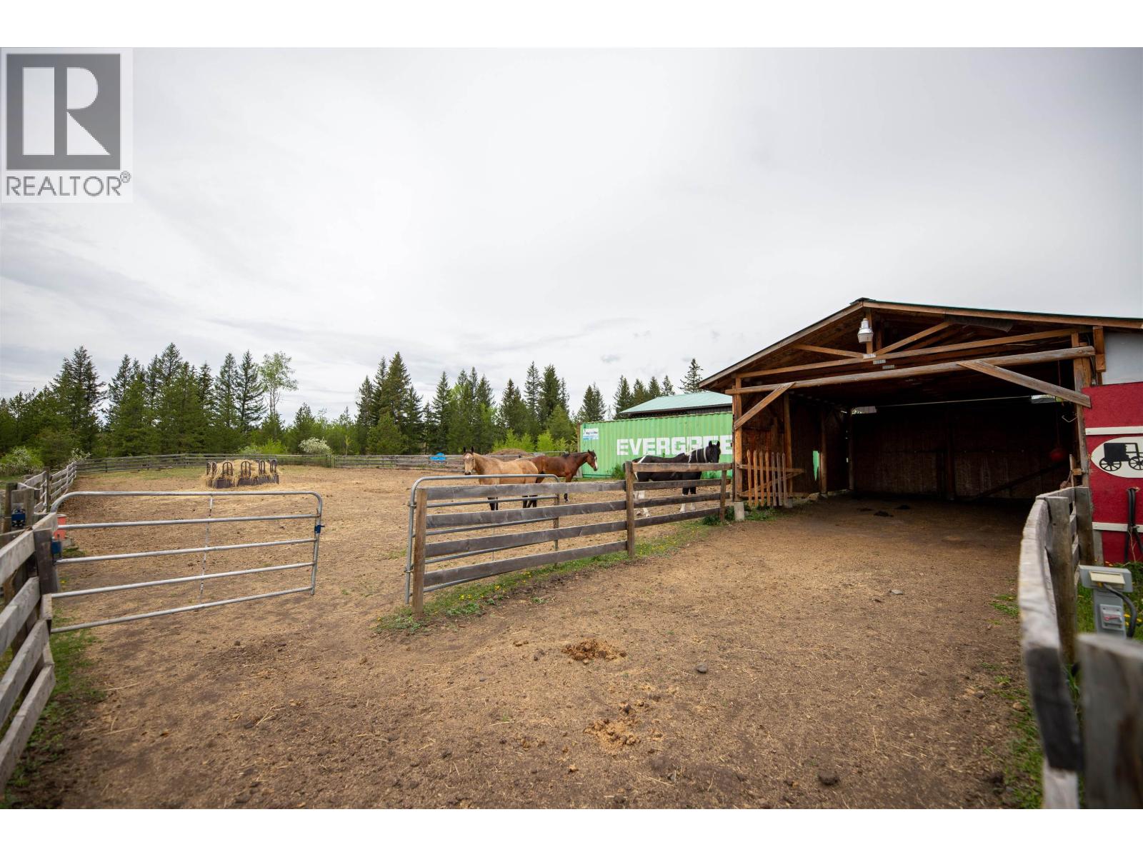 3711 Whitehorse Lake Road, Lac La Hache, British Columbia  V0K 1T0 - Photo 33 - R3123937