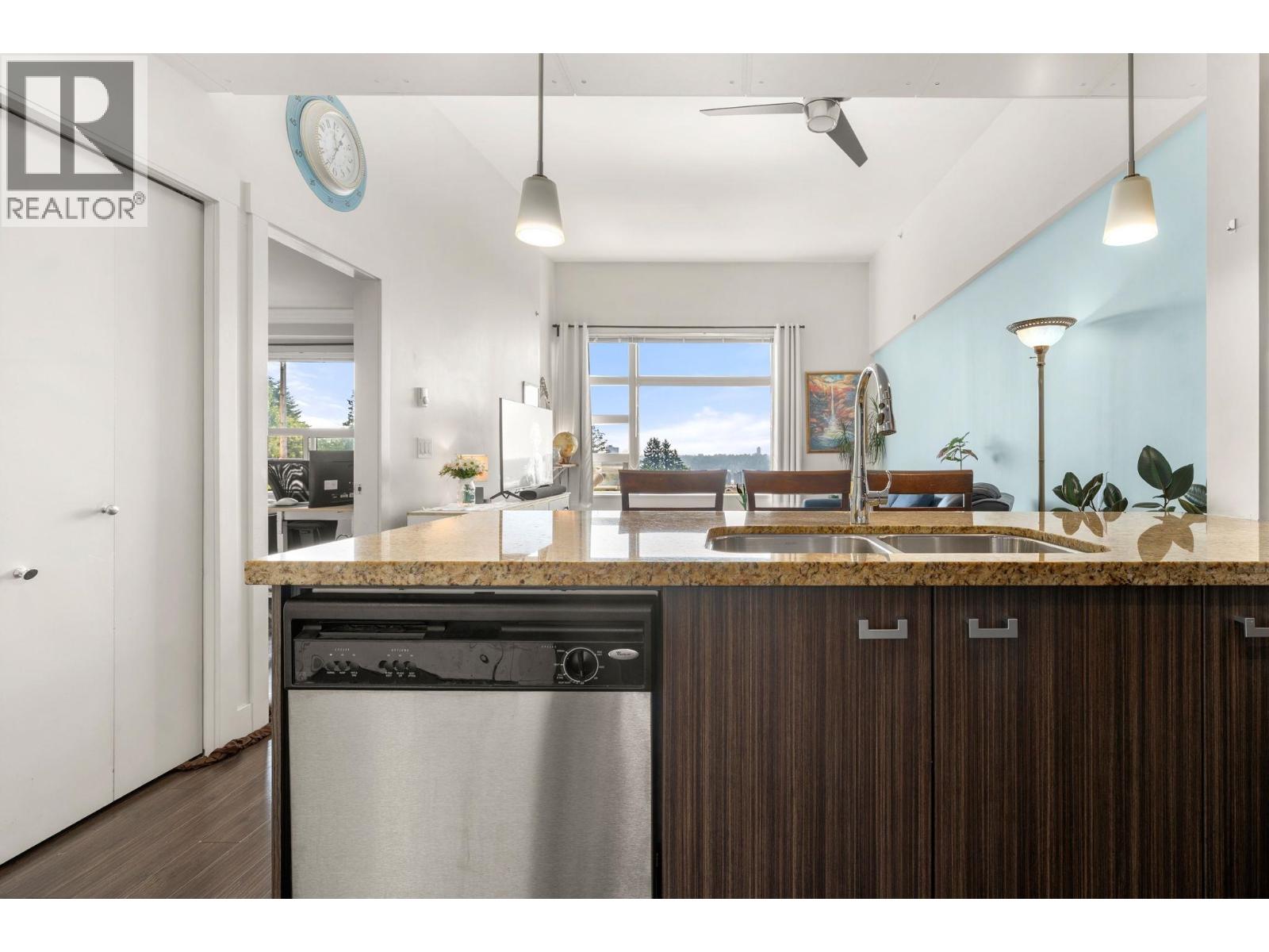 302 709 12th Street, New Westminster, British Columbia  V3M 4J7 - Photo 7 - R3150518