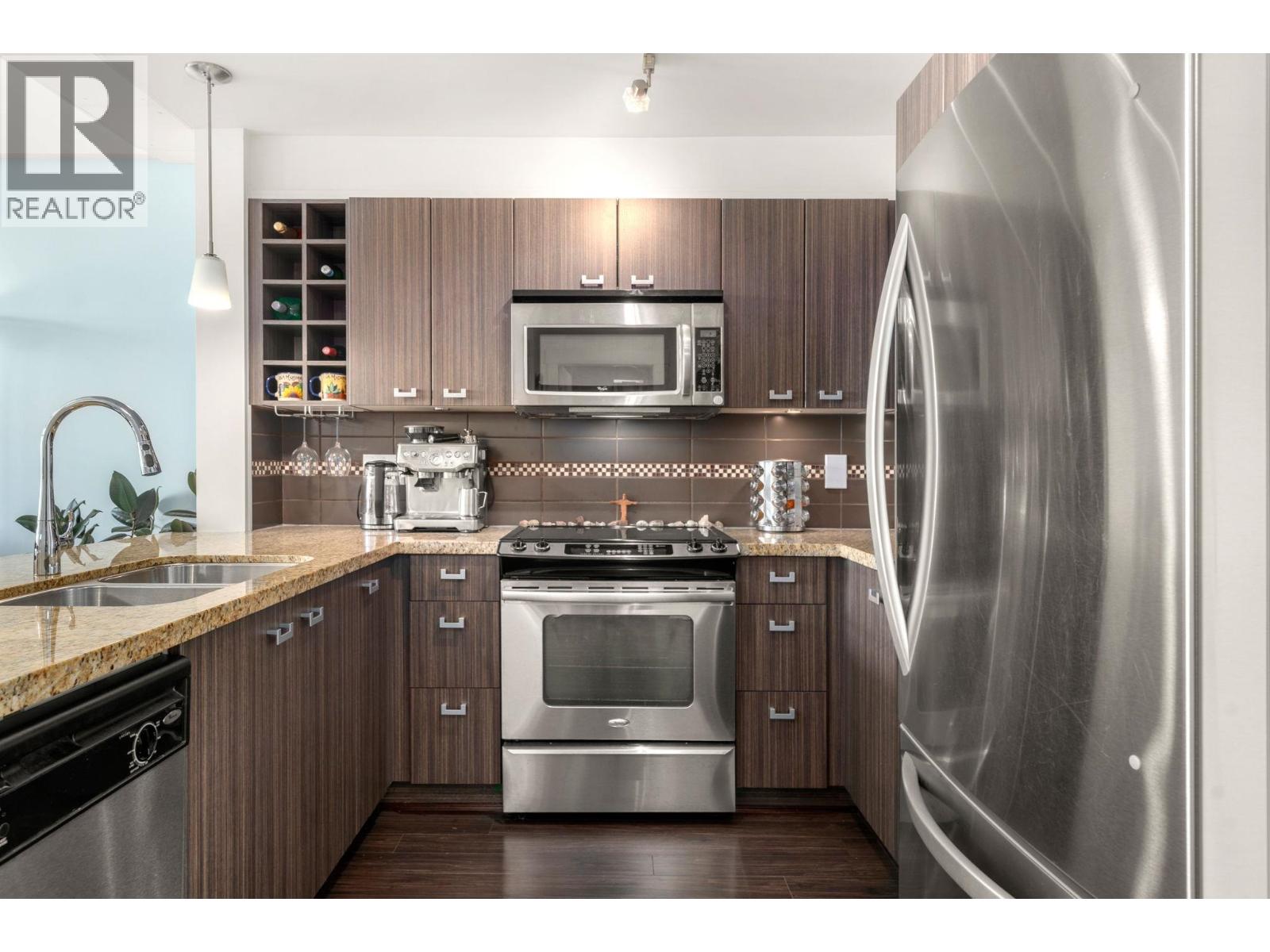 302 709 12th Street, New Westminster, British Columbia  V3M 4J7 - Photo 8 - R3150518