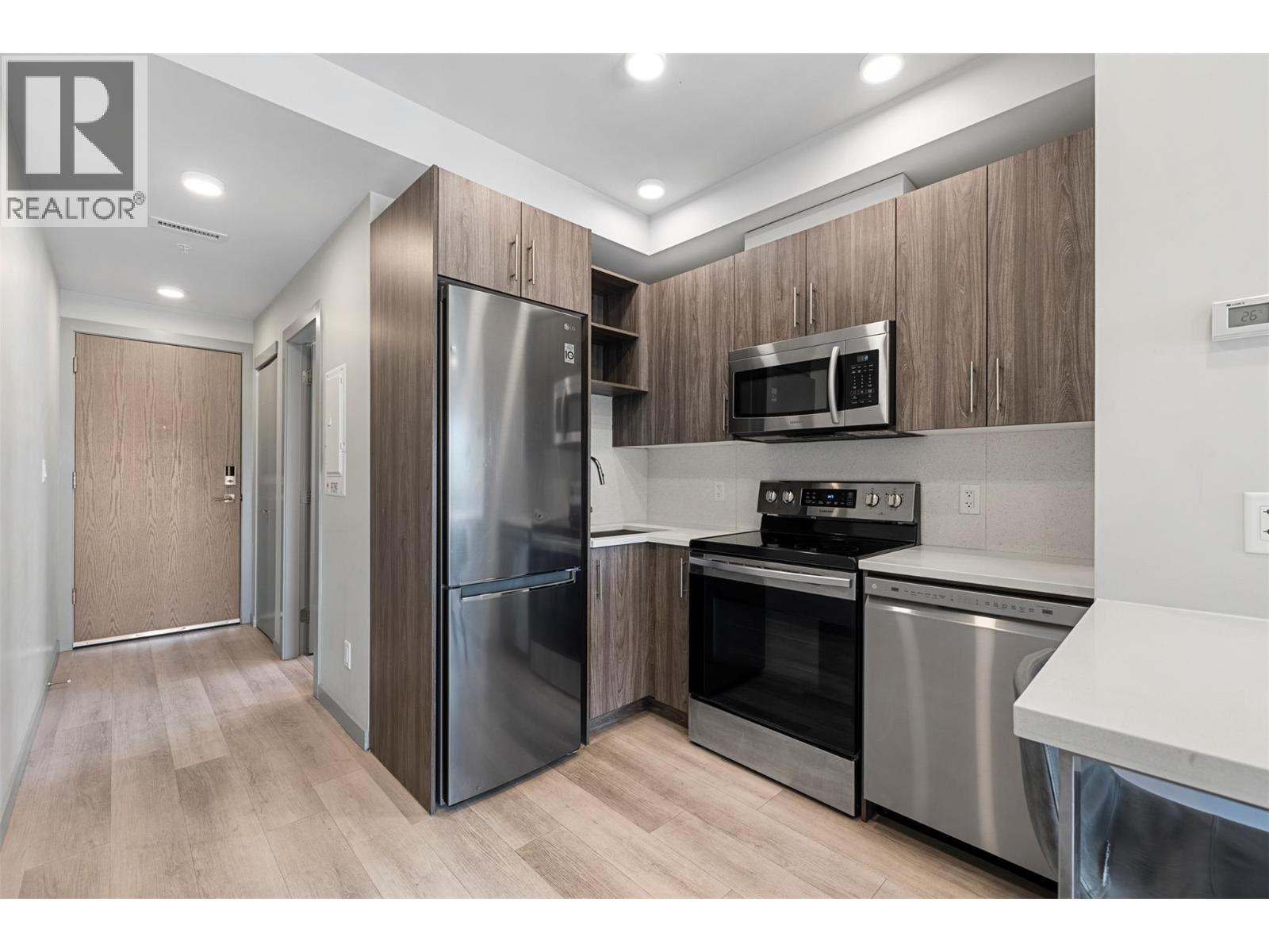 345 Dougall Road N Unit# 201, Kelowna, British Columbia  V1X 0A8 - Photo 4 - 10390596
