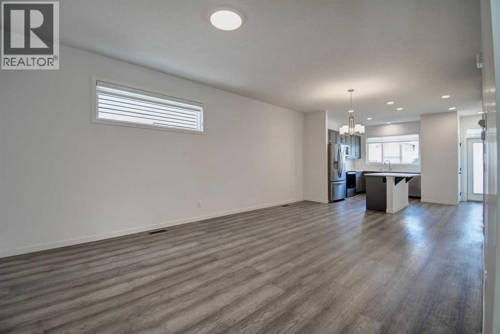 314 Midgrove Link SW, Airdrie, Alberta  T4B 5K8 - Photo 7 - A2313163