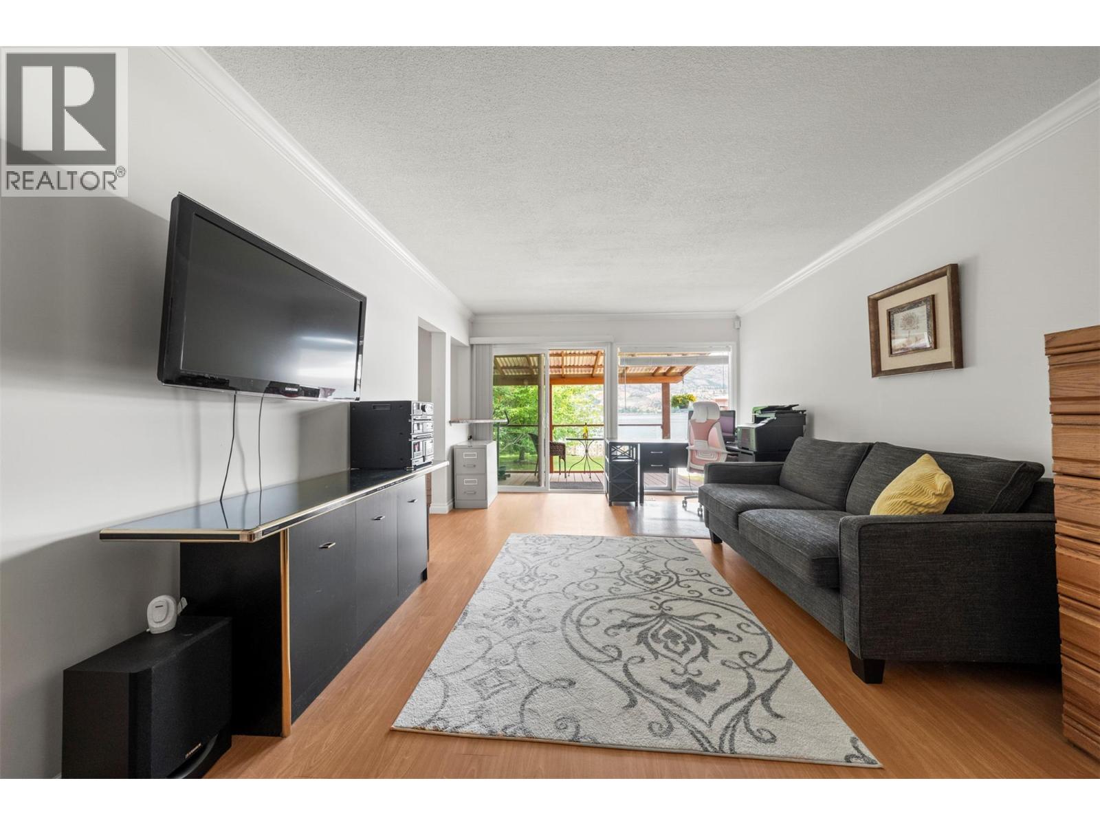 3939 Lakeside Road, Penticton, British Columbia  V2A 8W1 - Photo 18 - 10387249