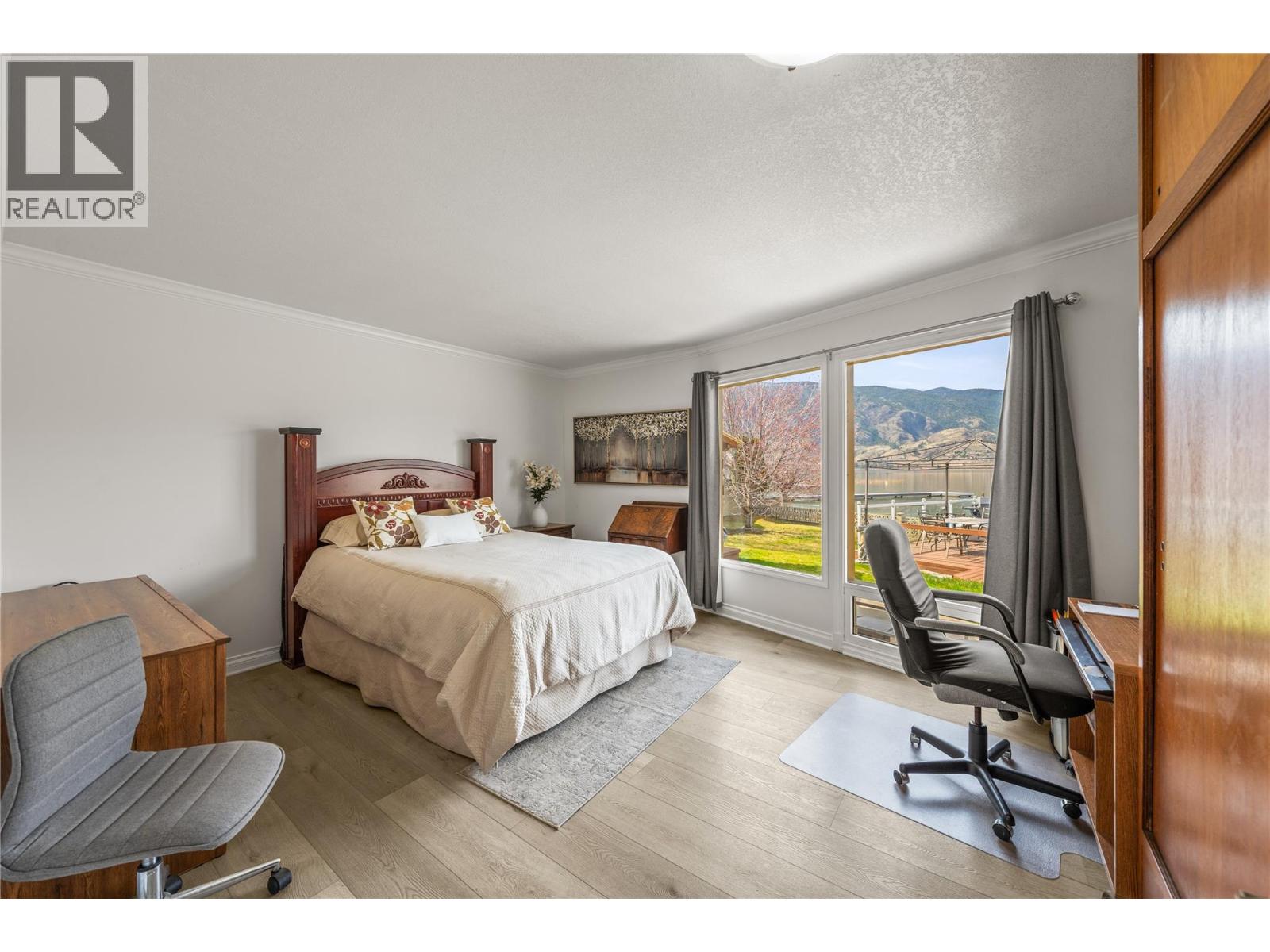 3939 Lakeside Road, Penticton, British Columbia  V2A 8W1 - Photo 14 - 10387249