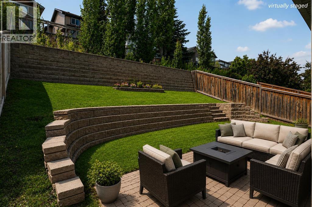 338 Panamount Drive NW, Calgary, Alberta  T3K 5M1 - Photo 4 - A2326109