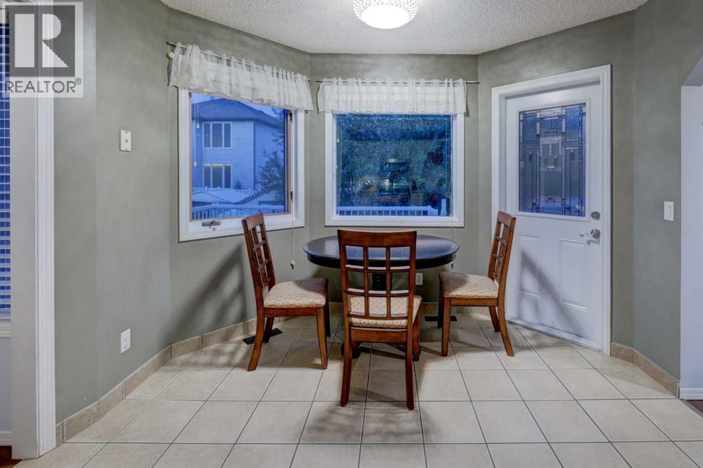 215 Arbour Ridge Way NW, Calgary, Alberta  T3G 3Z3 - Photo 11 - A2334298