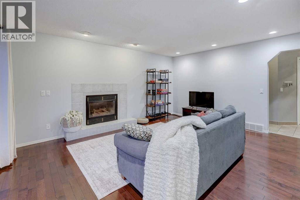 215 Arbour Ridge Way NW, Calgary, Alberta  T3G 3Z3 - Photo 12 - A2334298