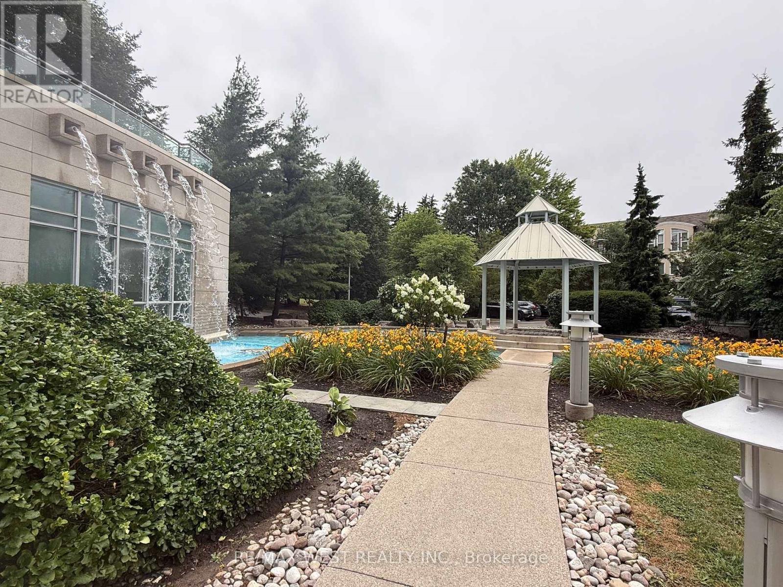 2010 - 60 Byng Avenue, Toronto, Ontario  M2N 7K3 - Photo 2 - C13642994