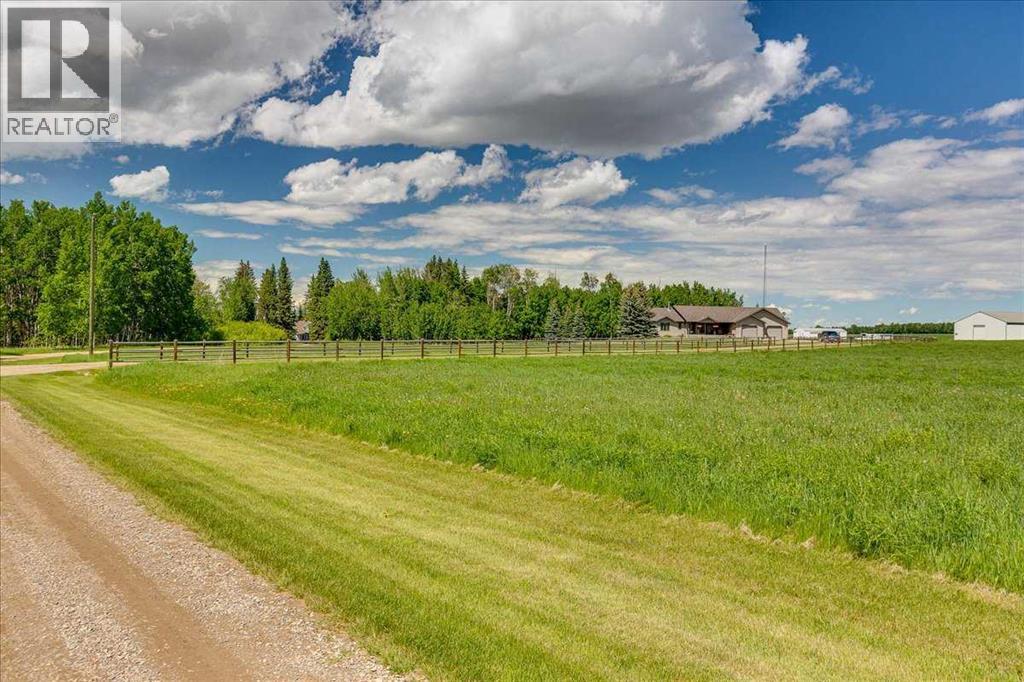2054 Township Road 342 Township, Rural Red Deer County, Alberta  T0M 0K0 - Photo 3 - A2320269