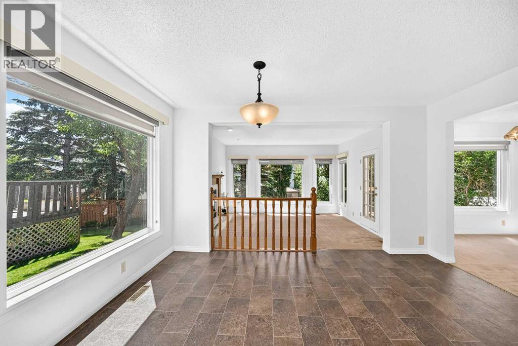 416 Hawkhill Place NW, Calgary, Alberta  T3G 3H8 - Photo 11 - A2326475