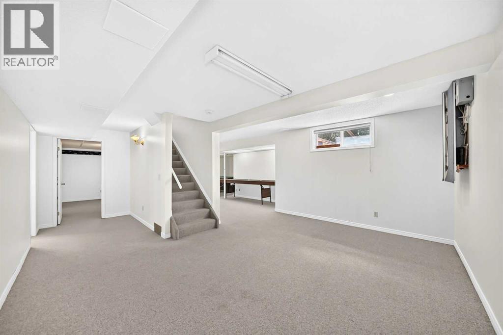 416 Hawkhill Place NW, Calgary, Alberta  T3G 3H8 - Photo 36 - A2326475
