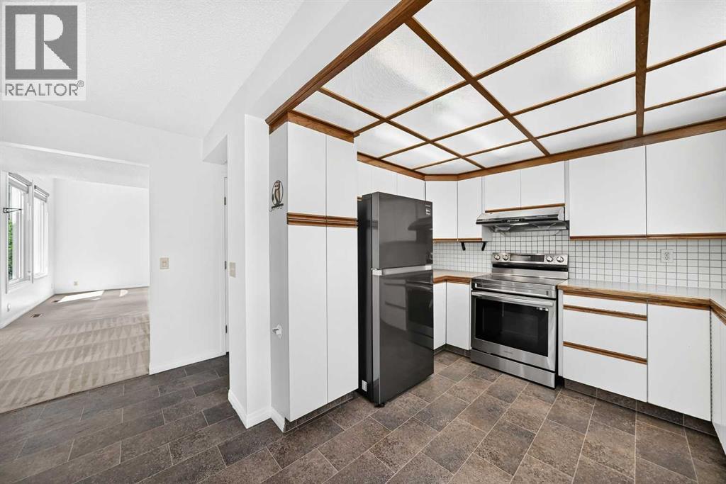 416 Hawkhill Place NW, Calgary, Alberta  T3G 3H8 - Photo 10 - A2326475