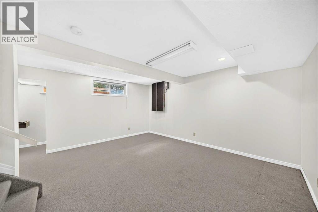 416 Hawkhill Place NW, Calgary, Alberta  T3G 3H8 - Photo 35 - A2326475
