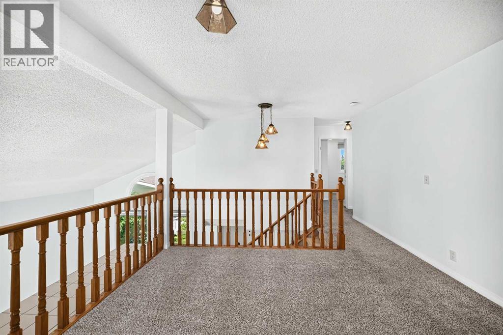 416 Hawkhill Place NW, Calgary, Alberta  T3G 3H8 - Photo 32 - A2326475