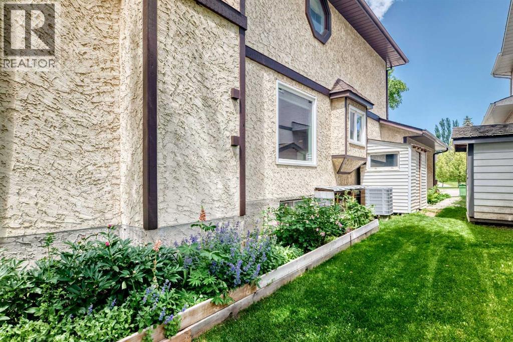 416 Hawkhill Place NW, Calgary, Alberta  T3G 3H8 - Photo 48 - A2326475