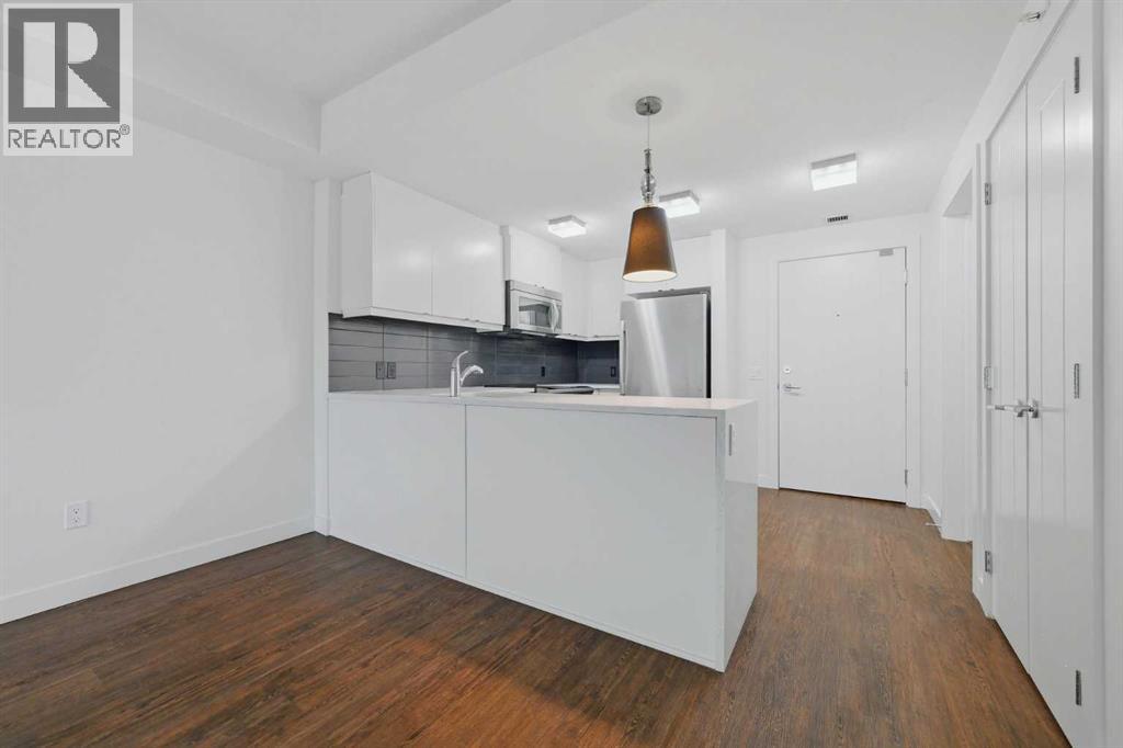 306, 25 Aspenmont Heights SW, Calgary, Alberta  T3H 0E4 - Photo 6 - A2319962
