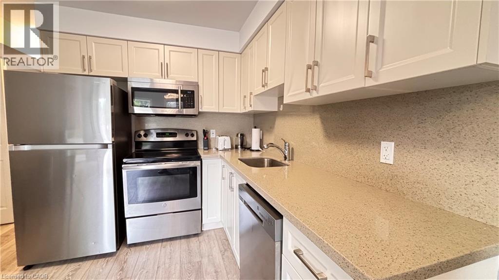 122 Courtland Avenue E Unit# 14, Kitchener, Ontario  N2G 0B8 - Photo 5 - 40853728