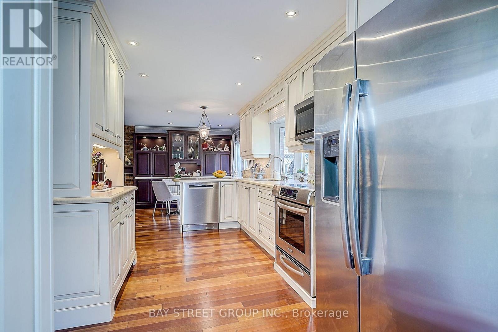 6 Caravan Drive, Toronto, Ontario  M3B 1N1 - Photo 25 - C13643048