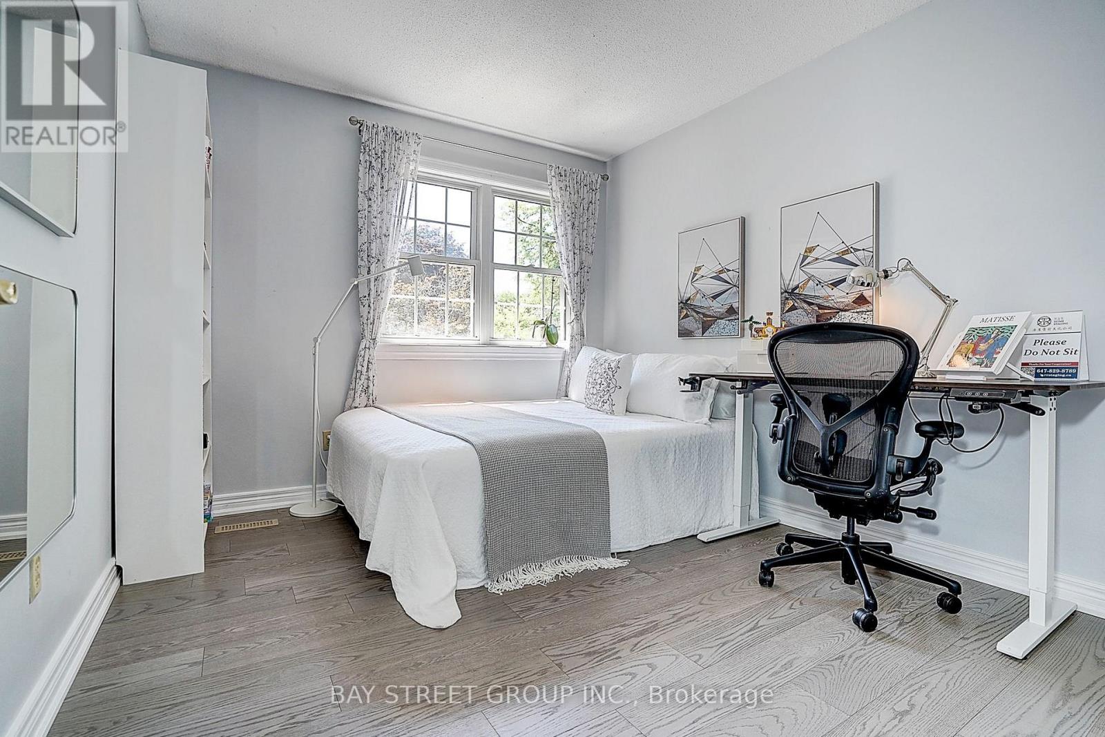 6 Caravan Drive, Toronto, Ontario  M3B 1N1 - Photo 35 - C13643048