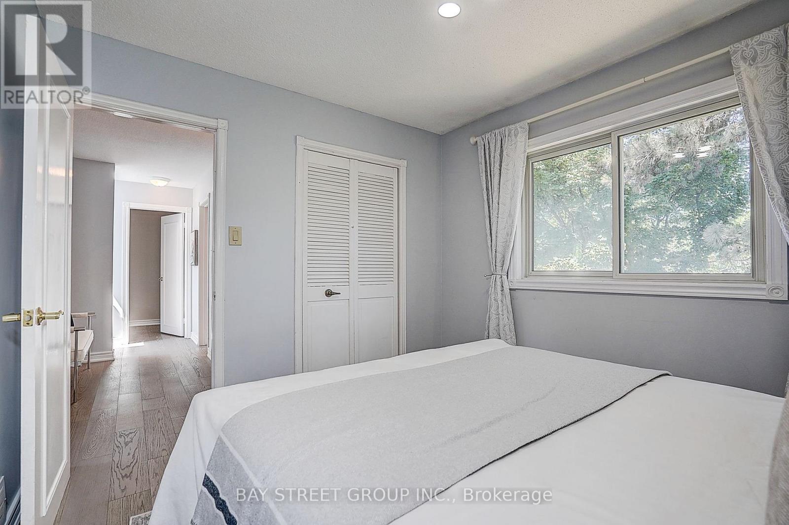6 Caravan Drive, Toronto, Ontario  M3B 1N1 - Photo 38 - C13643048
