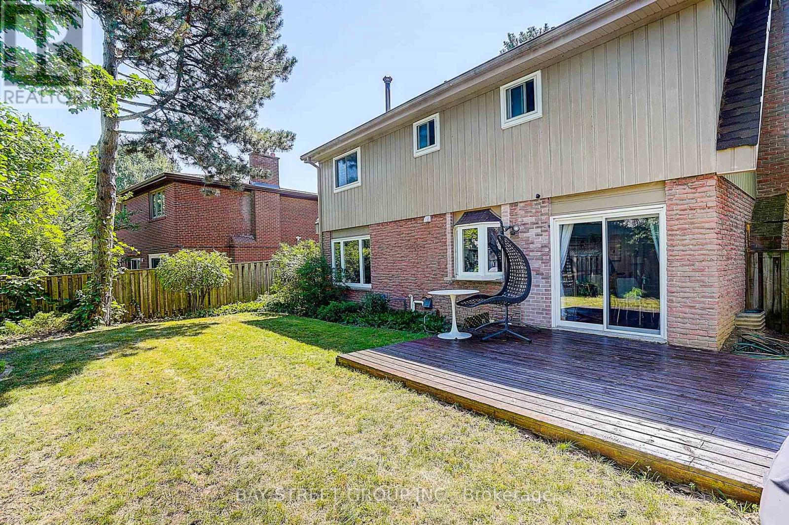 6 Caravan Drive, Toronto, Ontario  M3B 1N1 - Photo 49 - C13643048