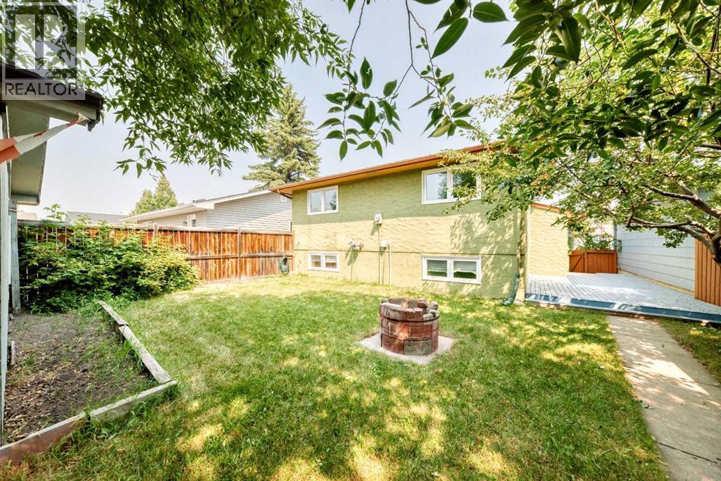 136 Midlawn Close SE, Calgary, Alberta  T2X 1A8 - Photo 36 - A2334441