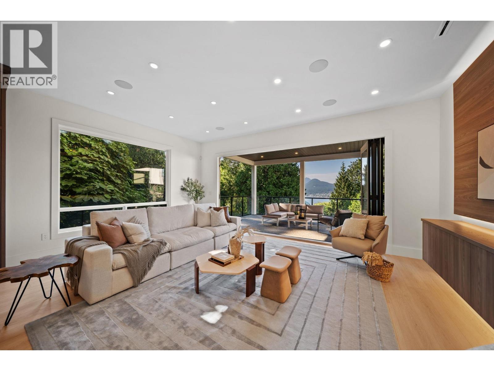 1034 Gatensbury Road, Port Moody, British Columbia  V3H 2P2 - Photo 13 - R3146212
