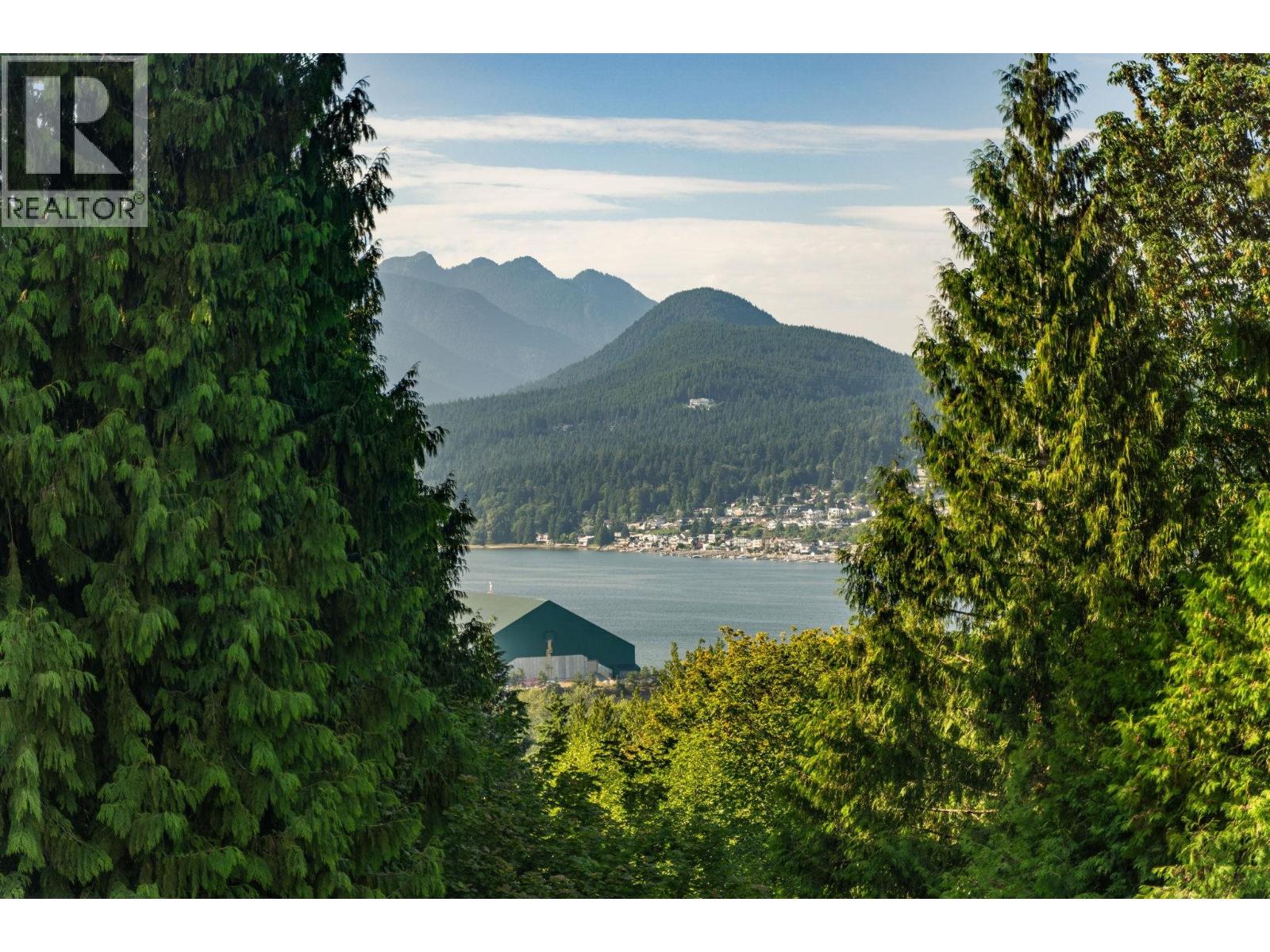 1034 Gatensbury Road, Port Moody, British Columbia  V3H 2P2 - Photo 2 - R3146212