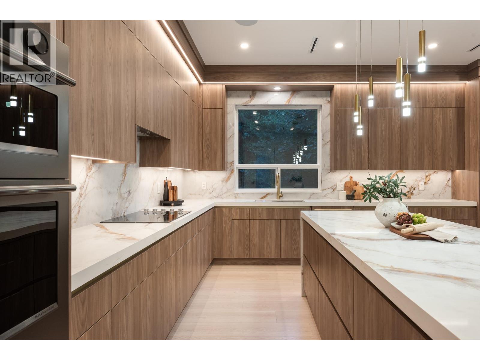 1034 Gatensbury Road, Port Moody, British Columbia  V3H 2P2 - Photo 10 - R3146212