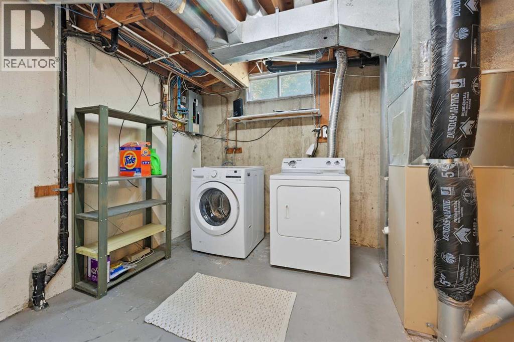 111 Coachwood Crescent SW, Calgary, Alberta  T3H 1C2 - Photo 36 - A2335109