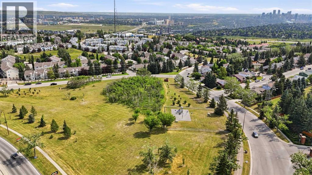 111 Coachwood Crescent SW, Calgary, Alberta  T3H 1C2 - Photo 43 - A2335109