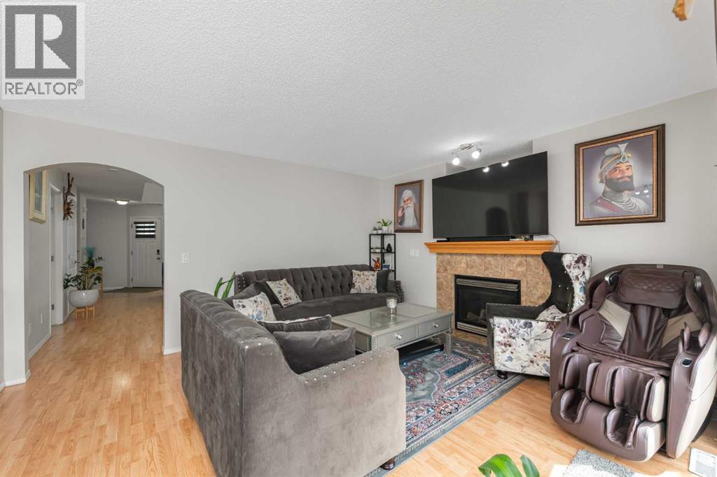 210 Taracove Landing NE, Calgary, Alberta  T3J 4R5 - Photo 9 - A2334351