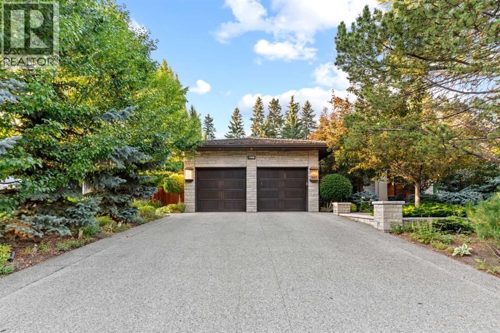 1020 Bel-Aire Drive SW, Calgary, Alberta  T2V 2B9 - Photo 3 - A2332901