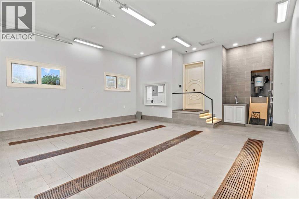 1020 Bel-Aire Drive SW, Calgary, Alberta  T2V 2B9 - Photo 40 - A2332901