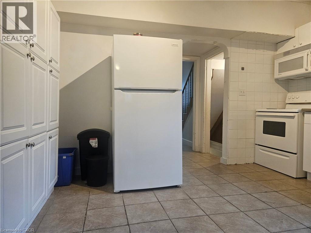 35 Kingsmount Street N Unit# 2, Hamilton, Ontario  L8S 3L2 - Photo 4 - 40826060