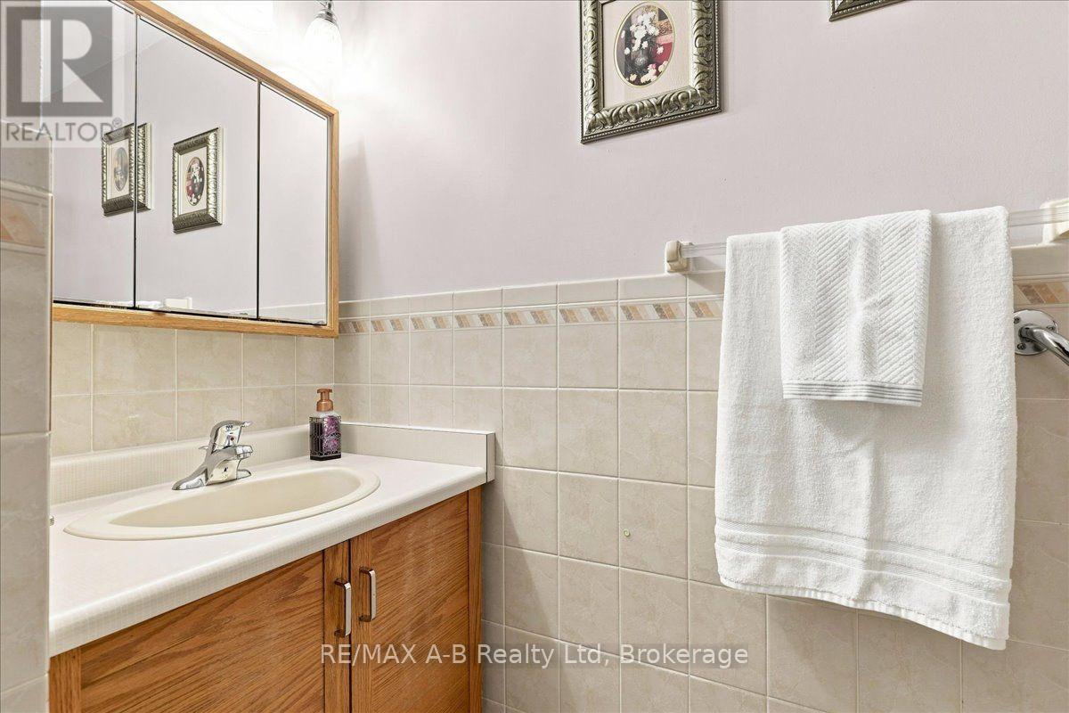 33 Demille Street, Stratford, Ontario  N4Z 1C5 - Photo 21 - X13643072