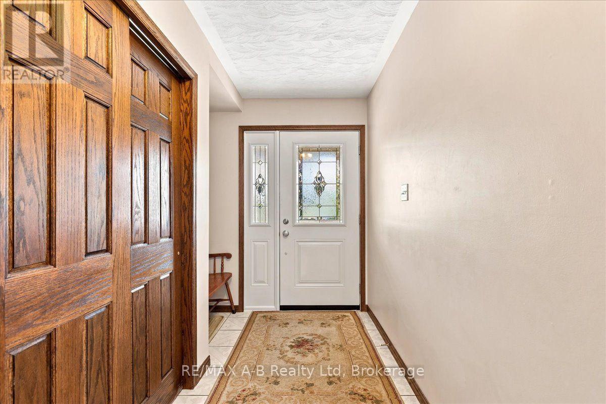 33 Demille Street, Stratford, Ontario  N4Z 1C5 - Photo 6 - X13643072