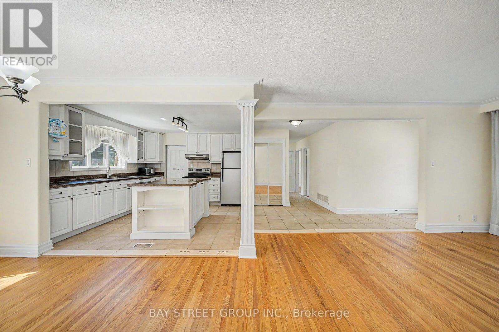 32 Alanadale Avenue, Markham, Ontario  L3P 1S3 - Photo 12 - N13643084