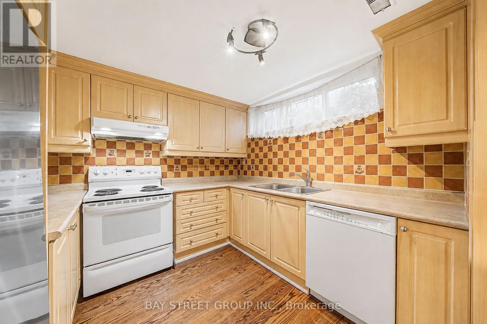 32 Alanadale Avenue, Markham, Ontario  L3P 1S3 - Photo 29 - N13643084