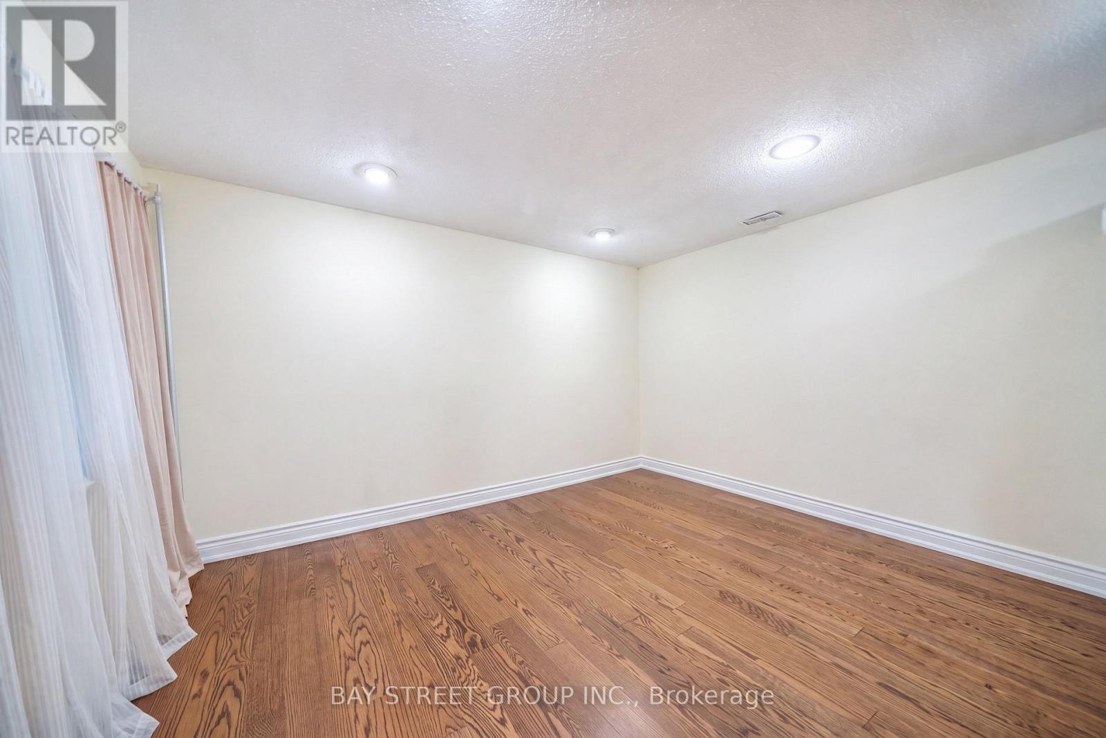 32 Alanadale Avenue, Markham, Ontario  L3P 1S3 - Photo 32 - N13643084
